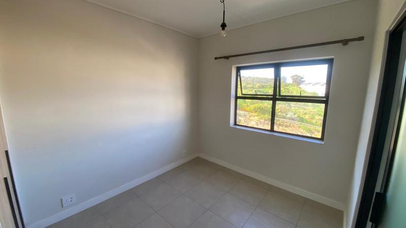 To Let 2 Bedroom Property for Rent in Richwood Western Cape
